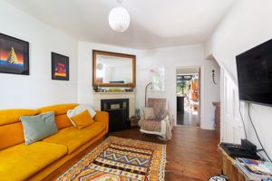 rec though to kitchen- click for photo gallery